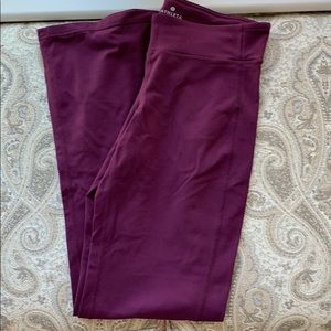 Athleta Wide Leg Yoga Pants Plum/Purple Size Small